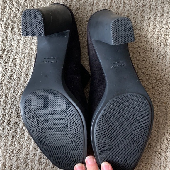 Never worn versatile Prada black booties. - Picture 5 of 7